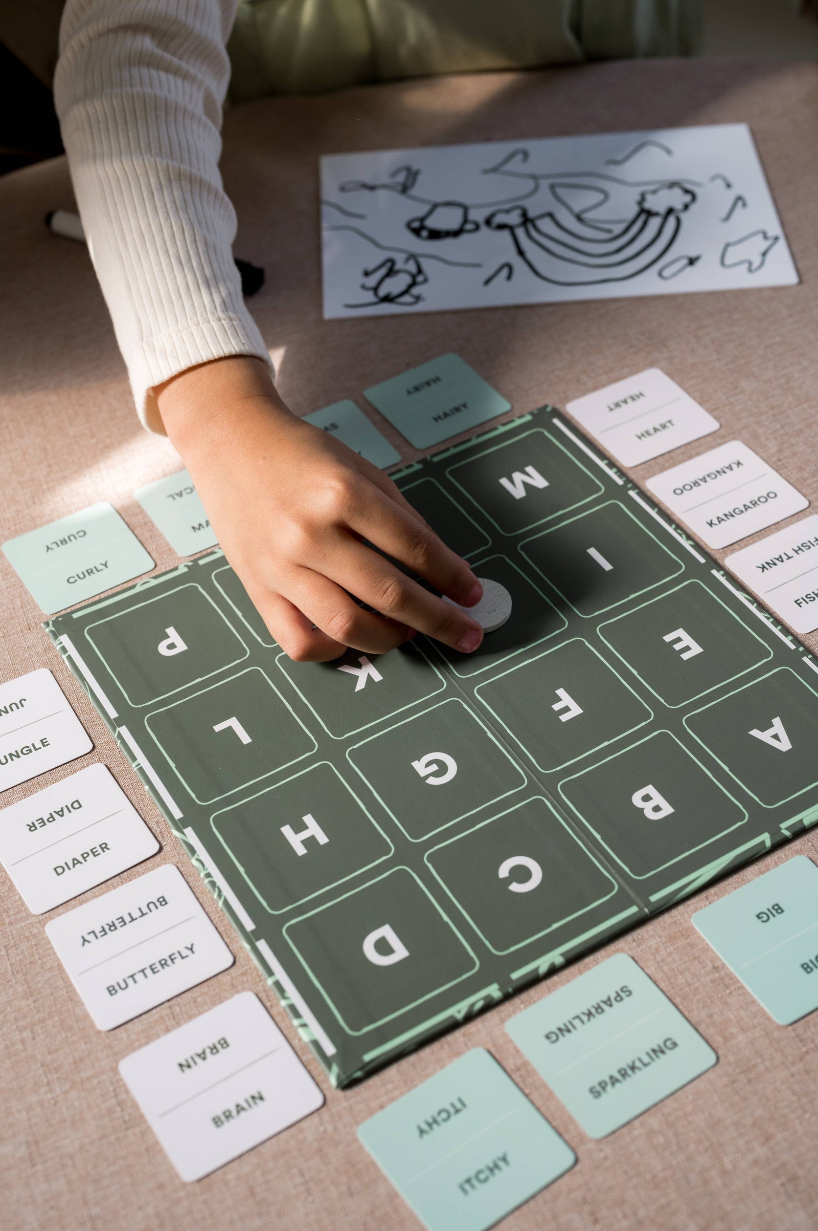 DOODLE HEIST: The Quick Drawing Family Party Game