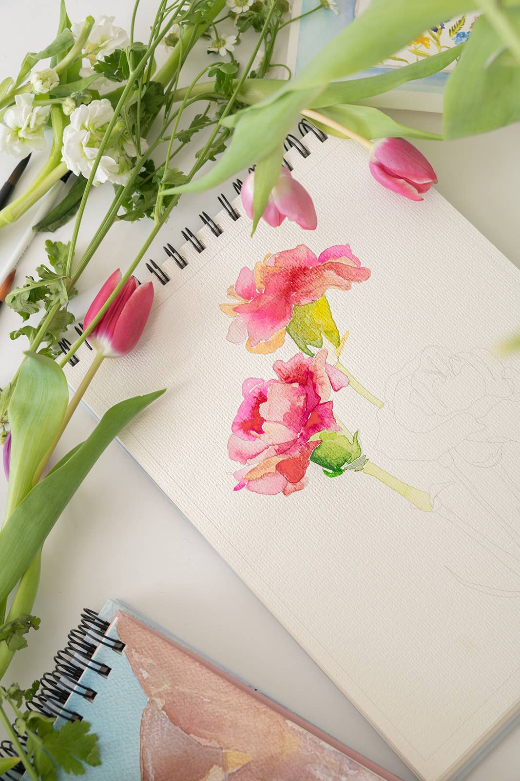 Floral Watercoloring Book - Outlines with Video Tutorials