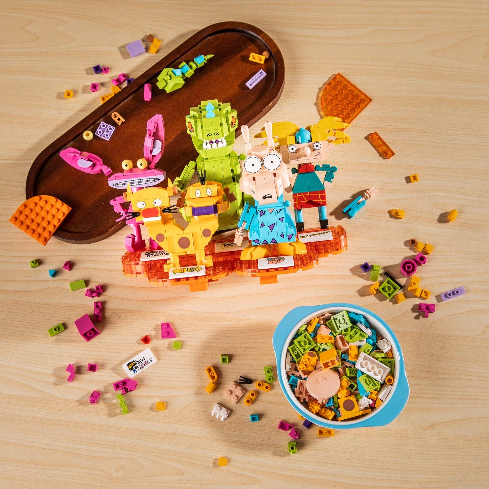 Nickelodeon 90s Icons Brick Building Set
