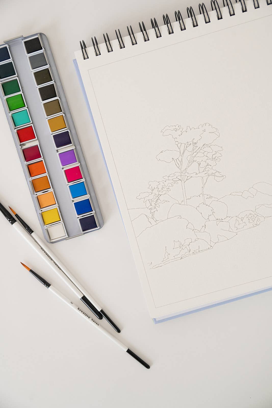 Watercoloring Book - Landscape Outlines with Video Tutorials