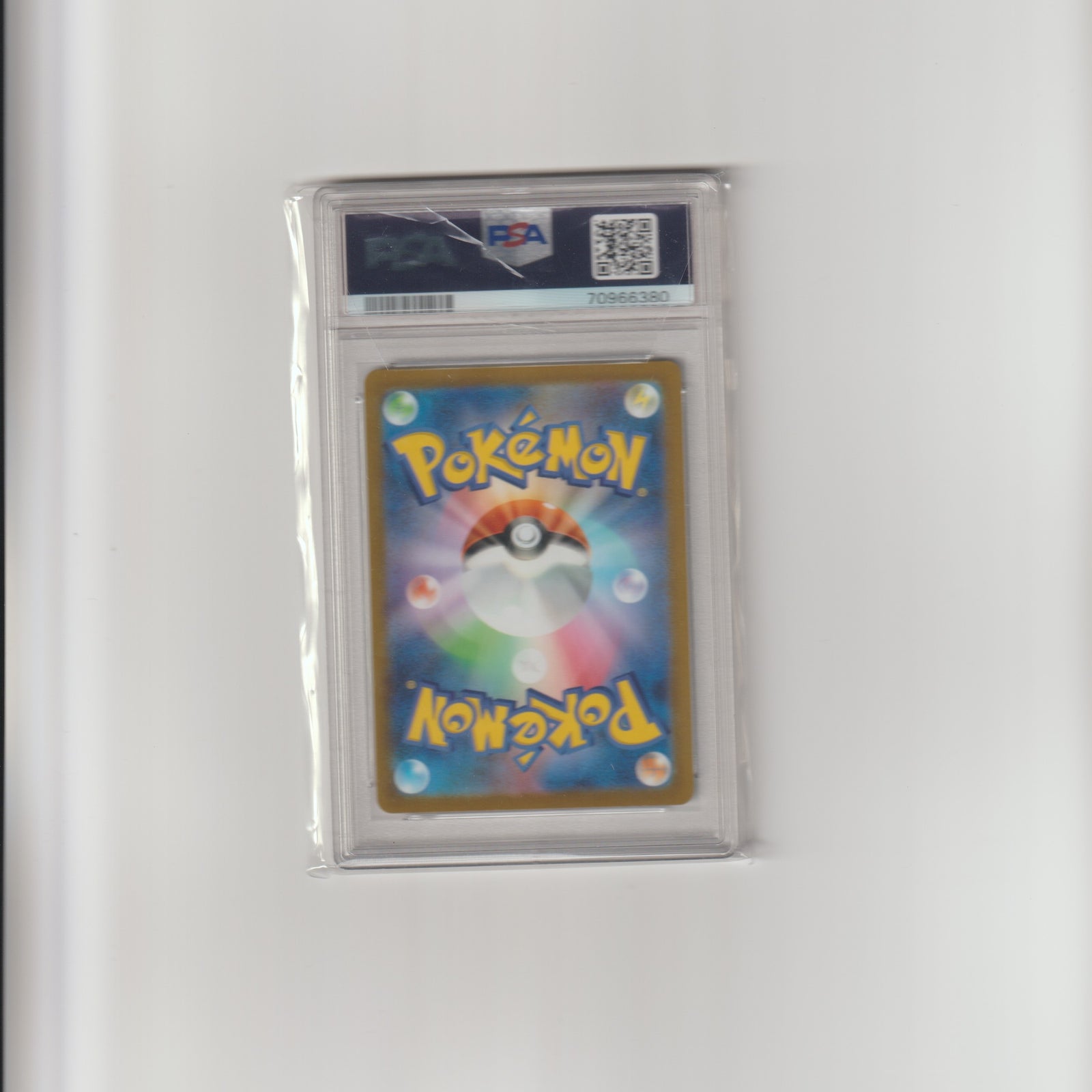 Glaceon VSTAR #217 - PSA 9